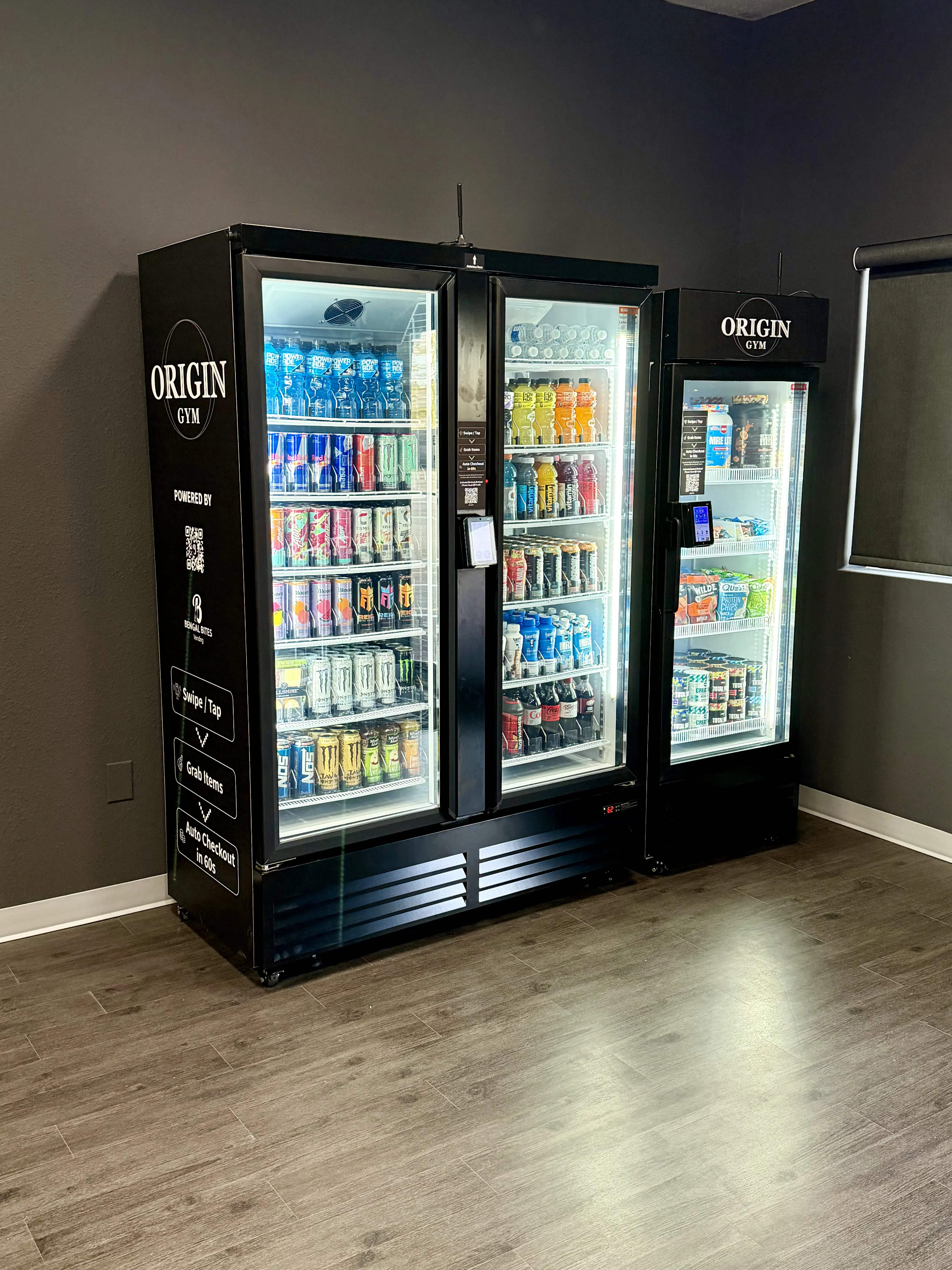 Smart fresh-food vending machine